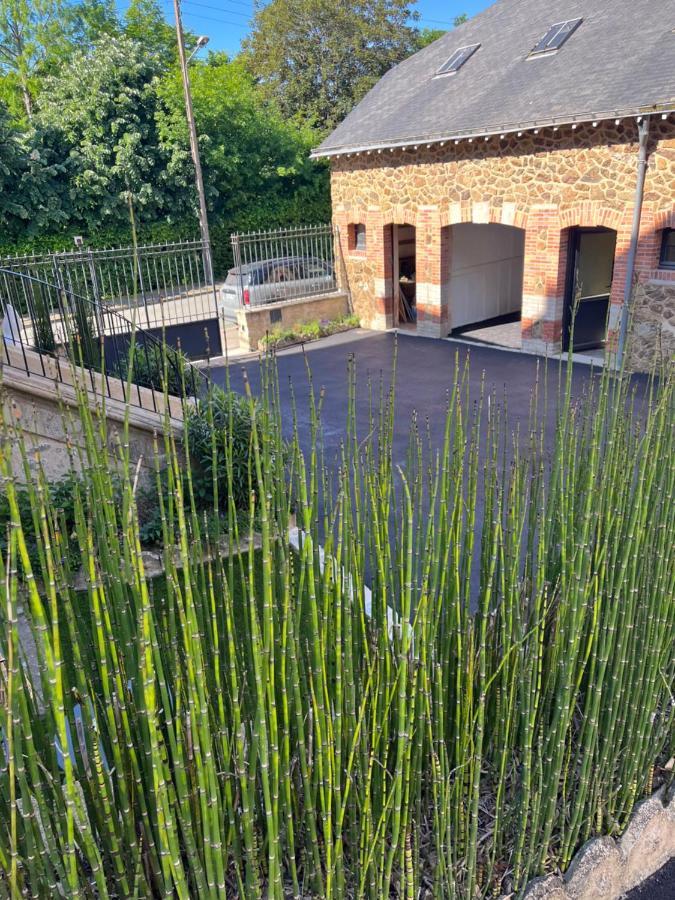 La Demeure Bed & Breakfast Sillé-le-Guillaume Eksteriør bilde
